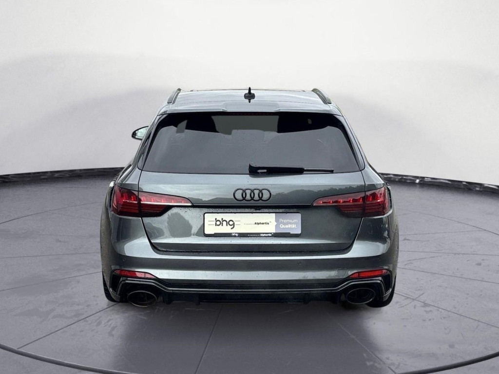 Audi RS4