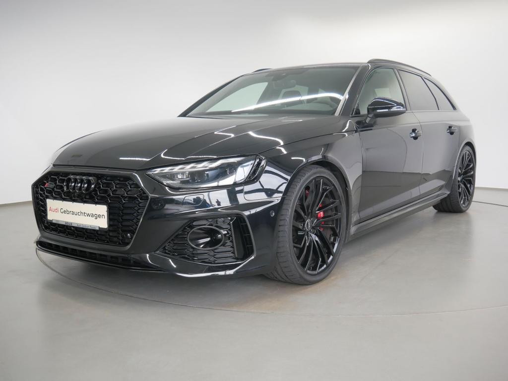Audi RS4