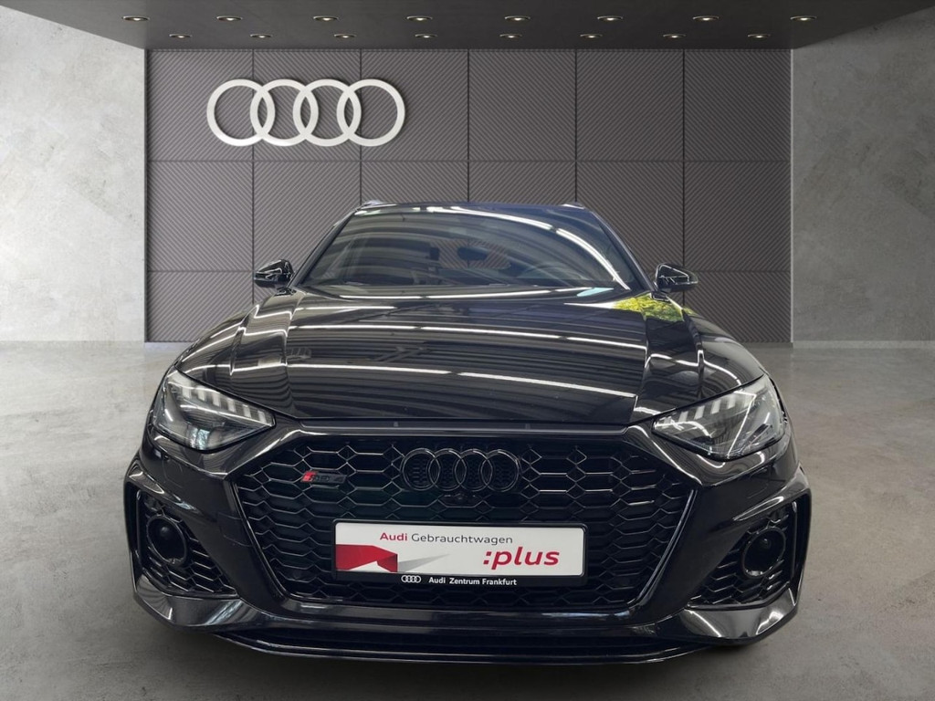 Audi RS4