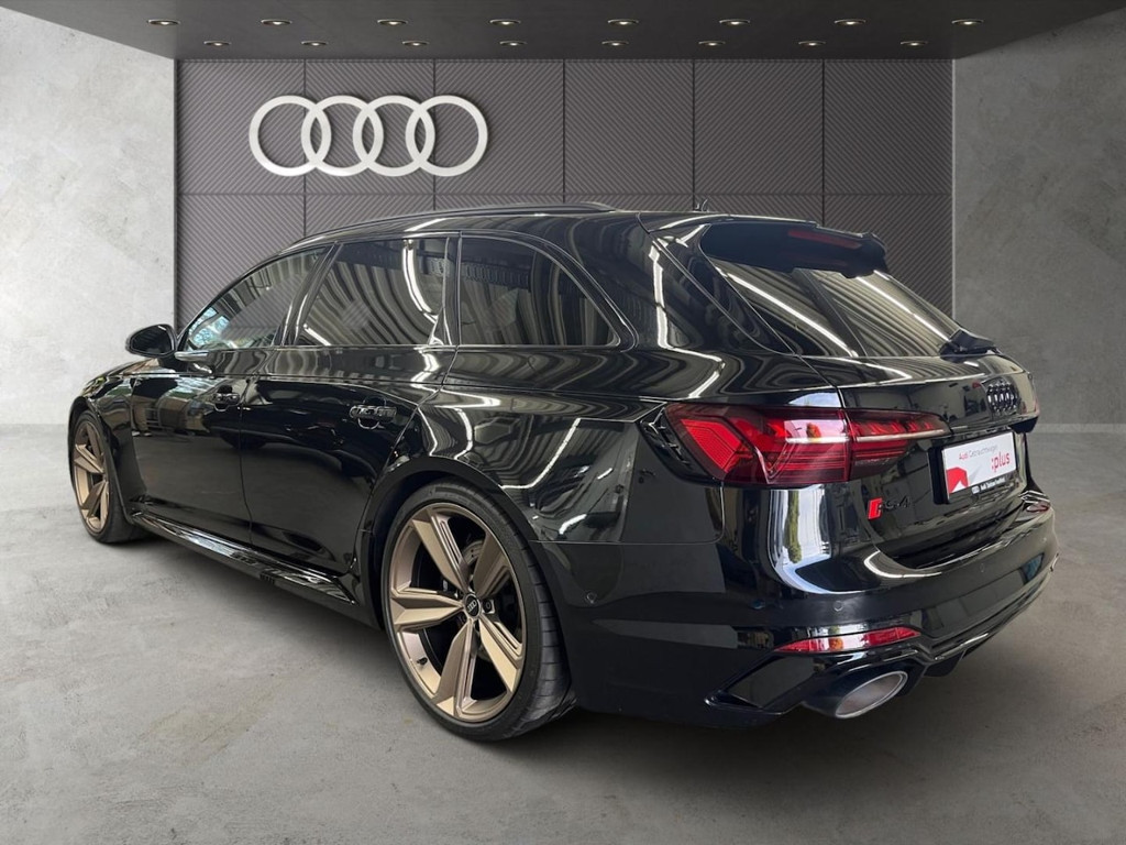 Audi RS4