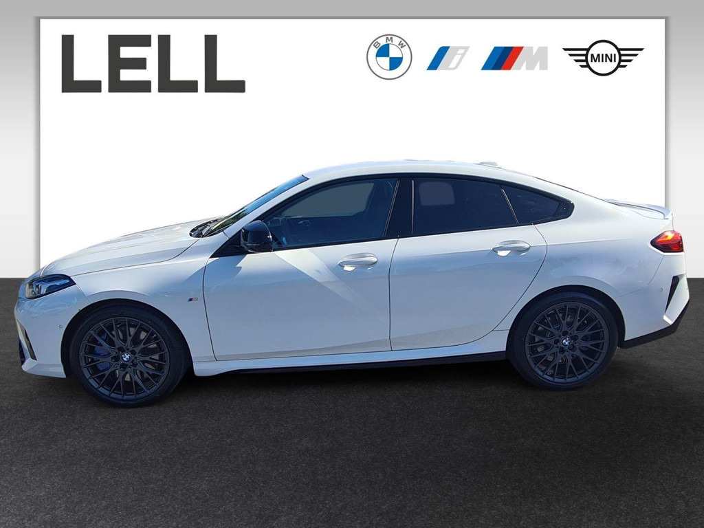 BMW M235