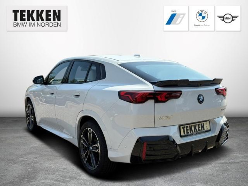 BMW iX2