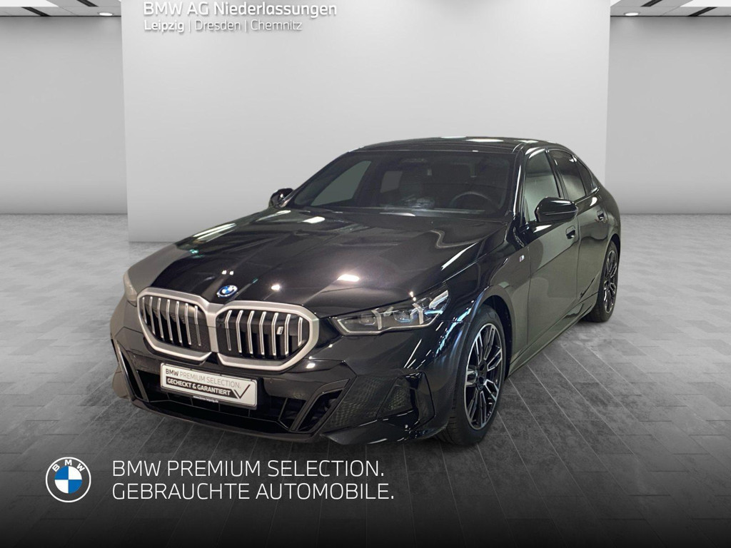 BMW i5 Sedan