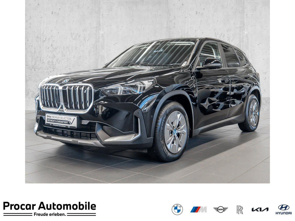 BMW iX1 xDrive30