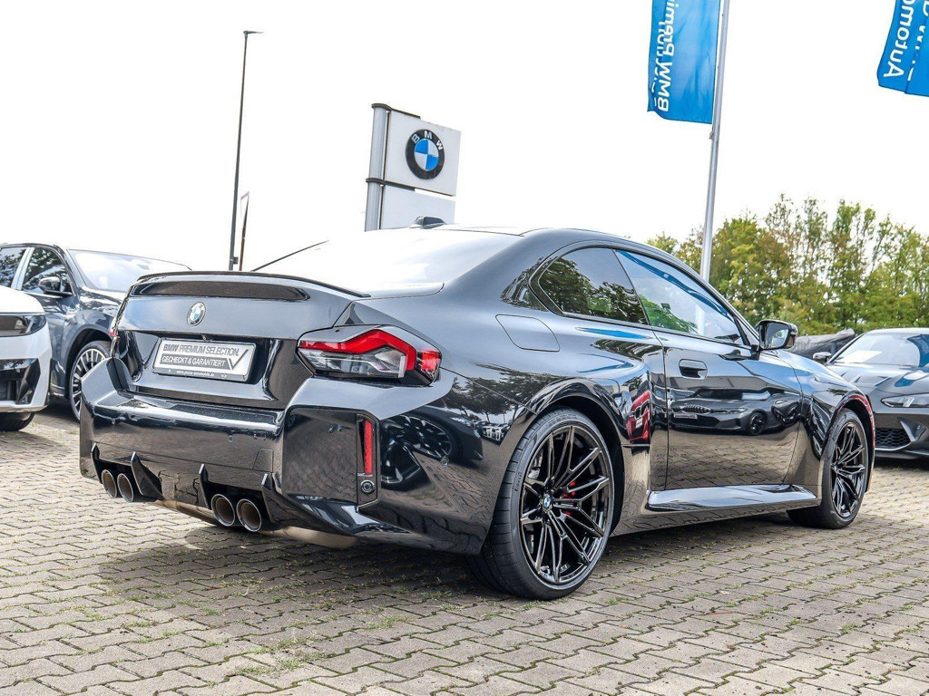 BMW M2