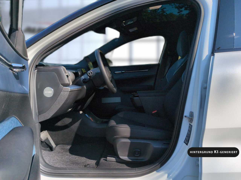 Volvo EX30