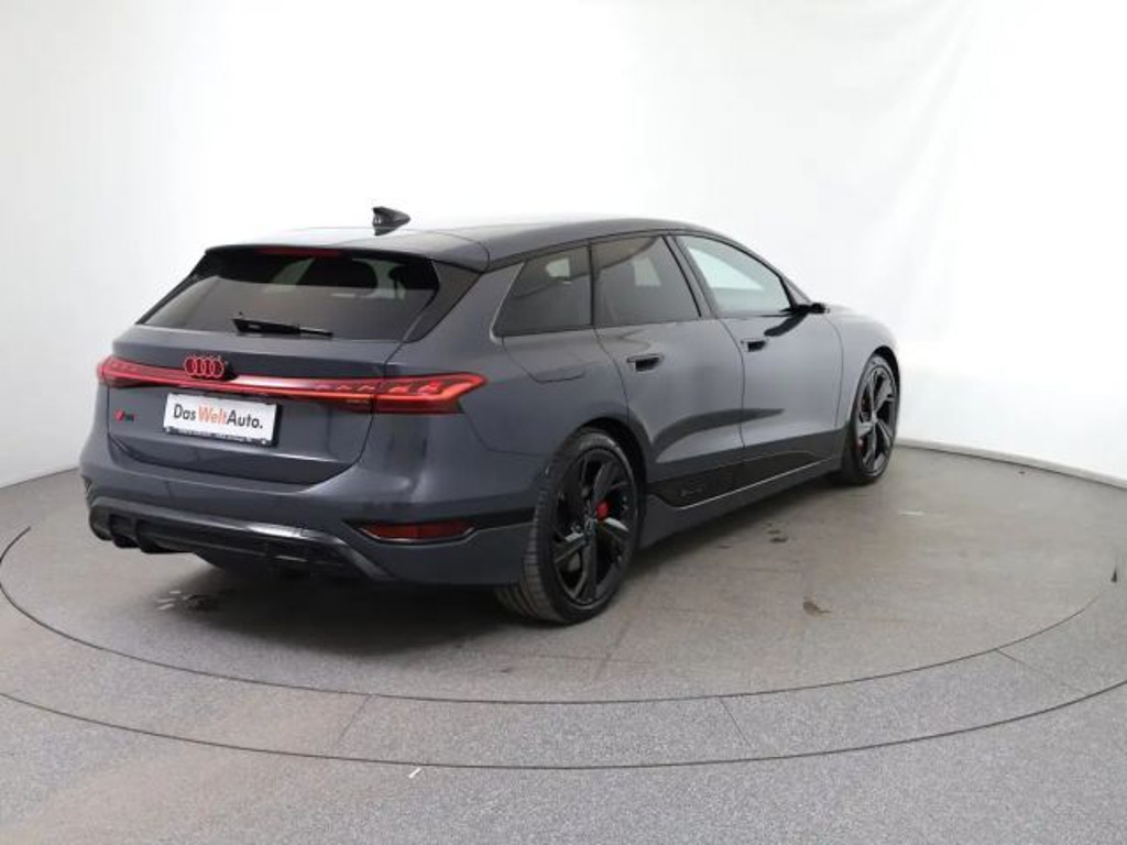 Audi S6 e-tron