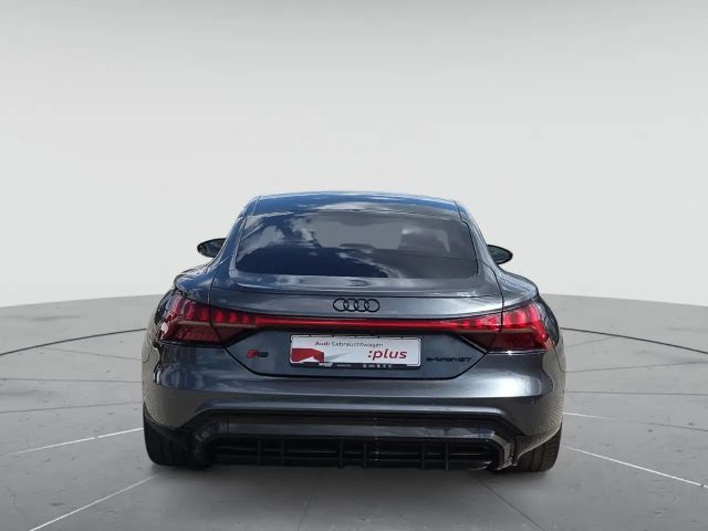 Audi RS e-tron GT