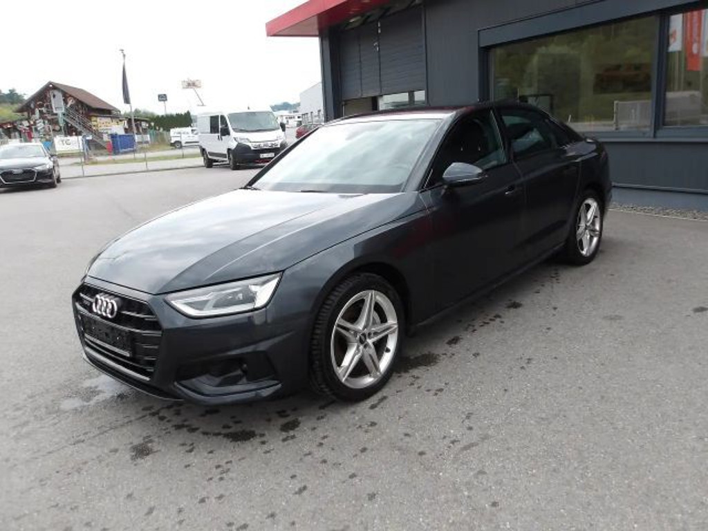 Audi A4 Sedan Quattro 40 TDI