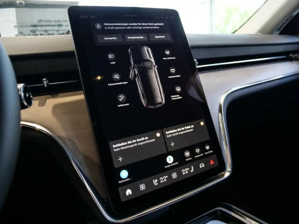 Volvo EX90
