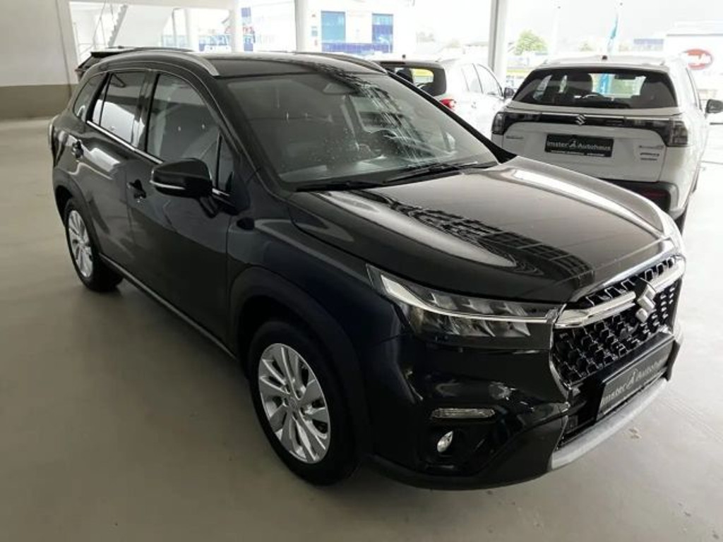 Suzuki S-Cross