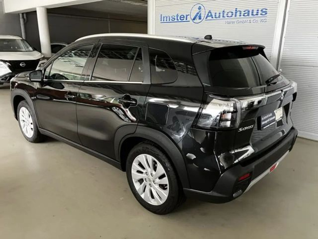 Suzuki S-Cross