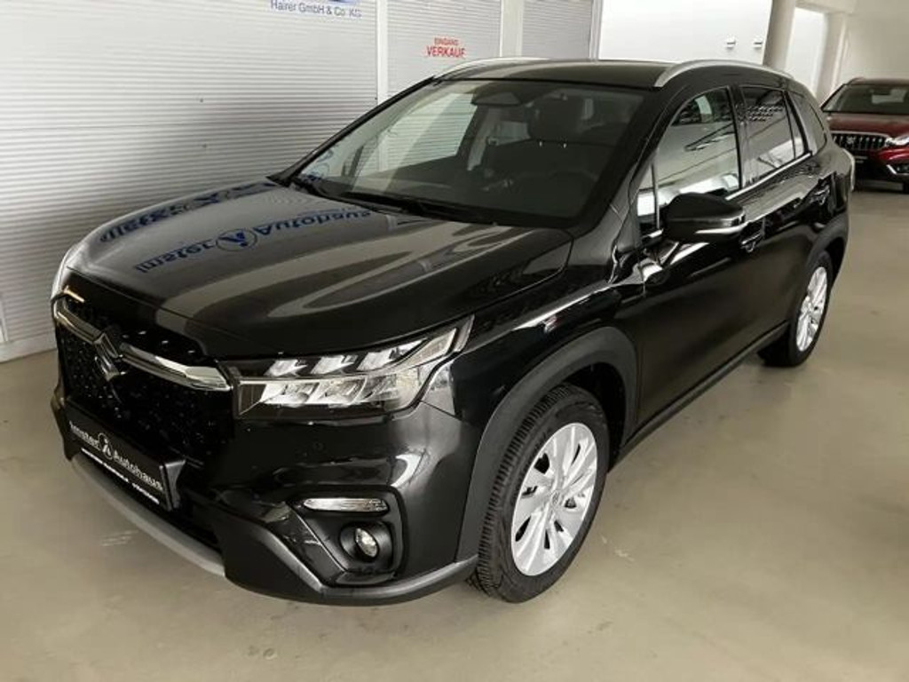 Suzuki S-Cross