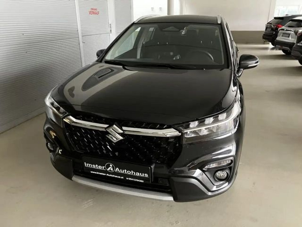 Suzuki S-Cross