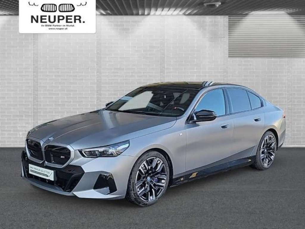 BMW i5 xDrive Sedan M60