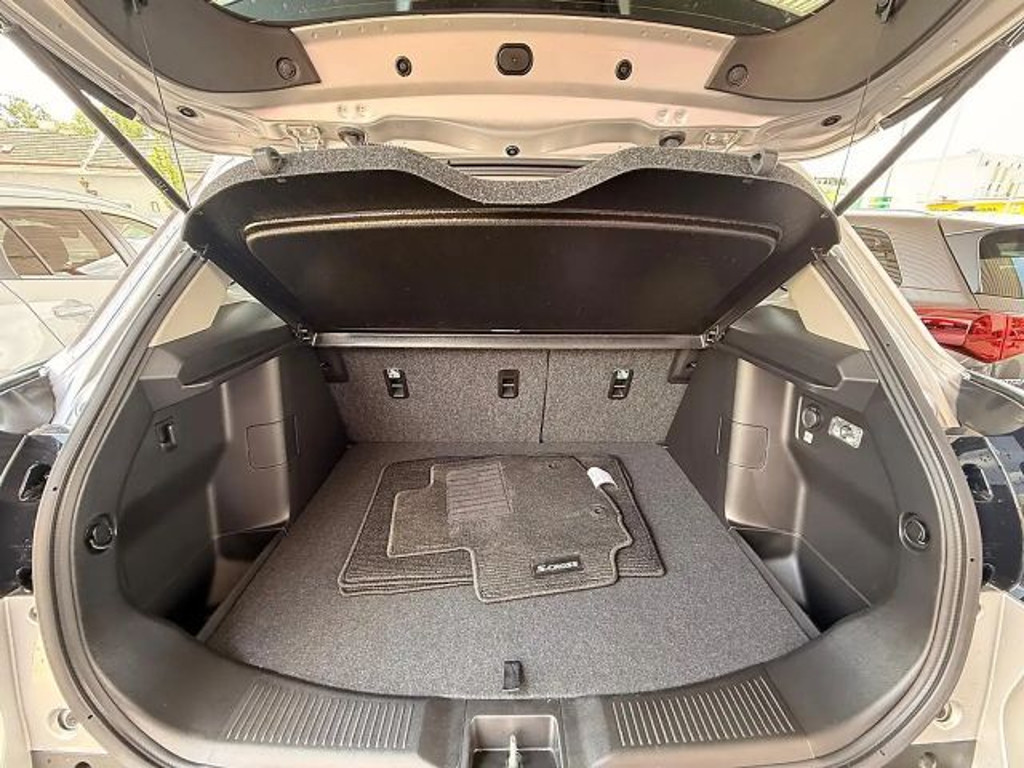 Suzuki S-Cross Flash AllGrip Hybrid
