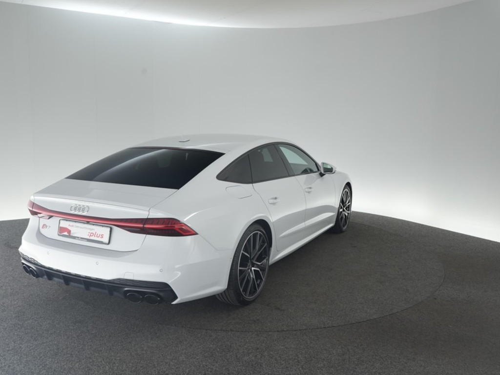 Audi S7