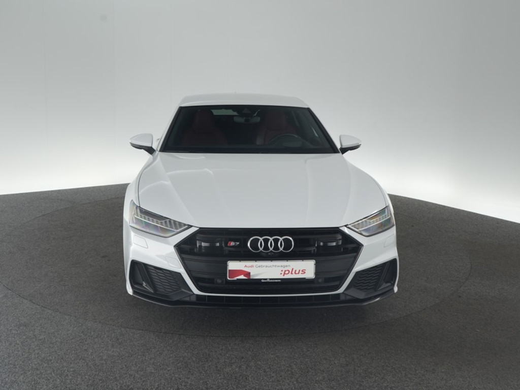 Audi S7