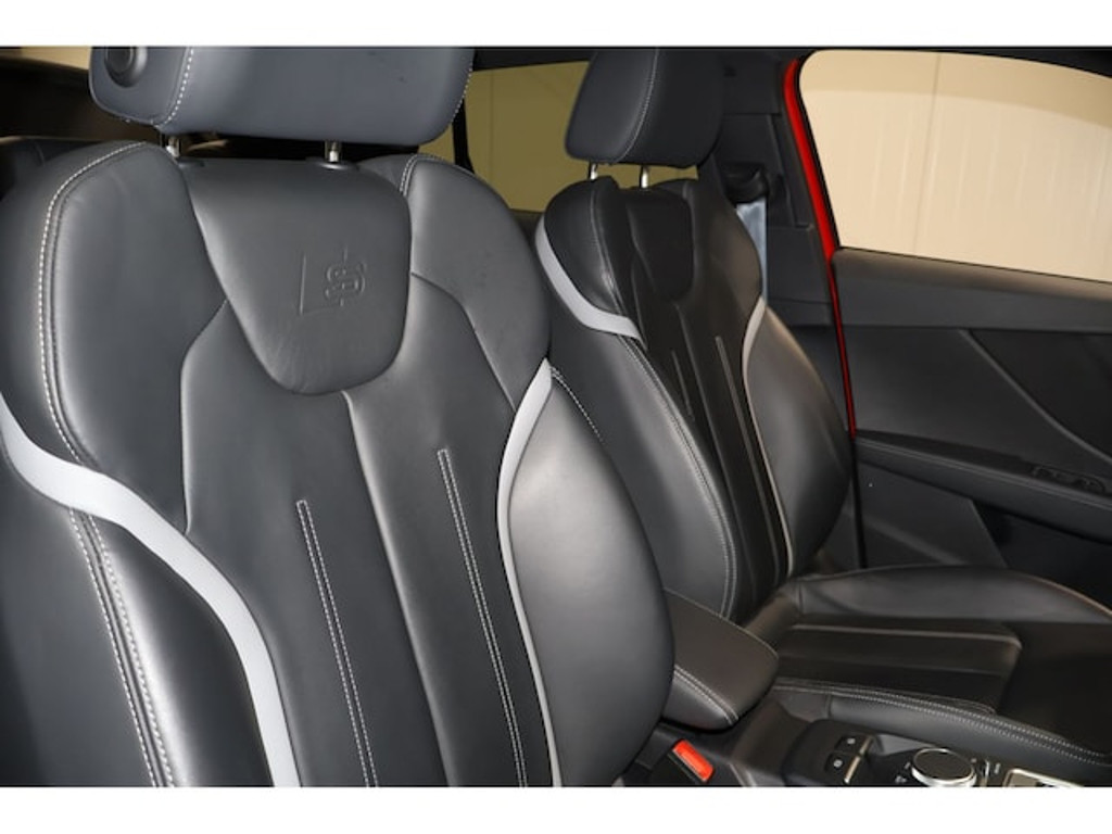 Audi SQ2
