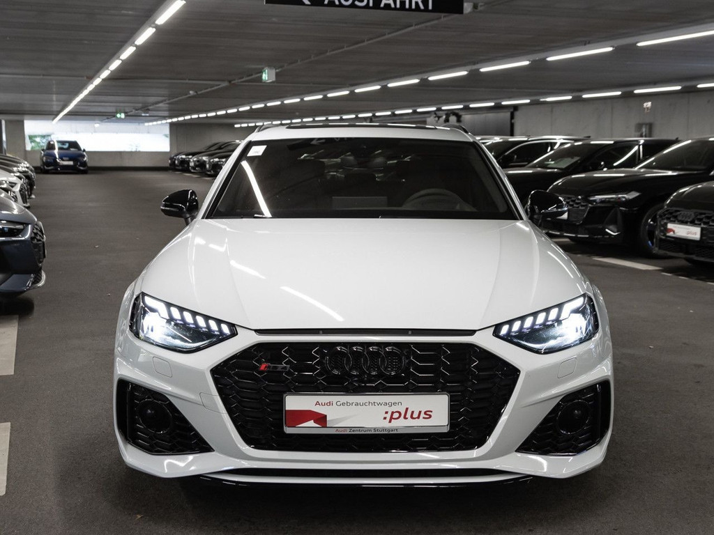 Audi RS4