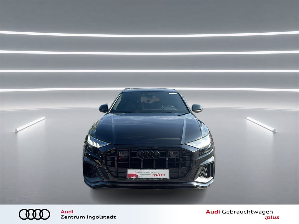 Audi SQ8