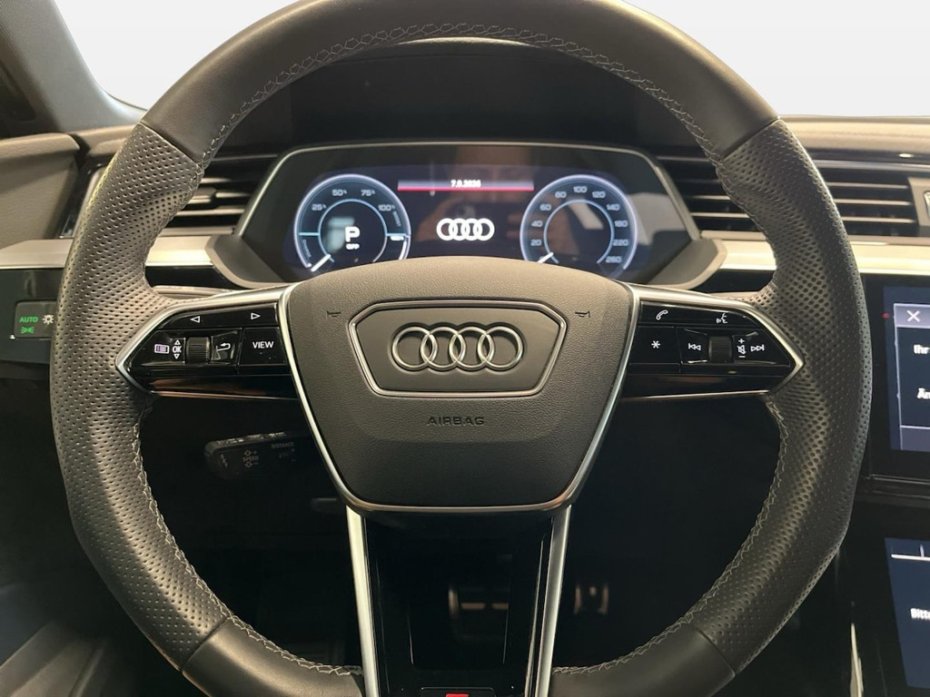 Audi Q8 e-tron