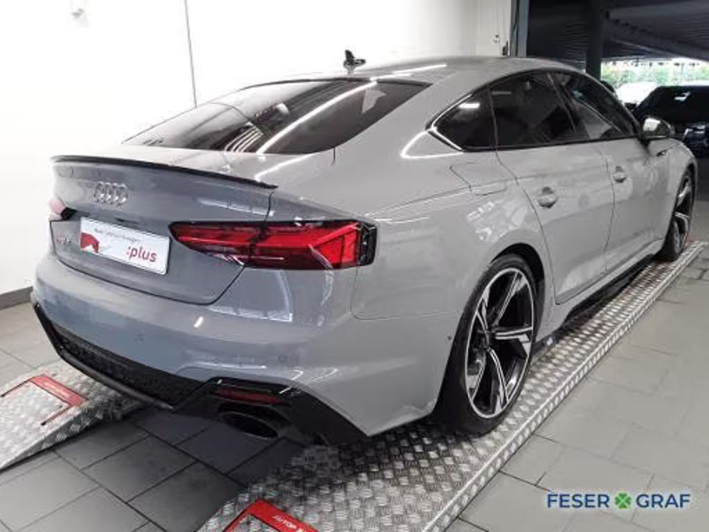 Audi RS5