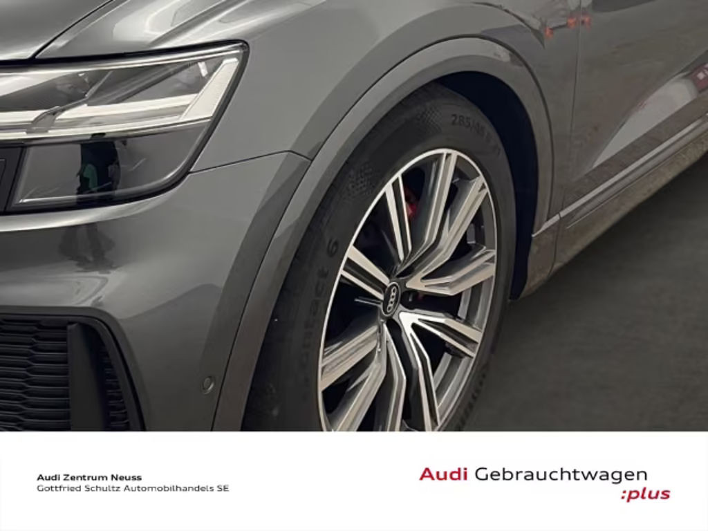 Audi Q8
