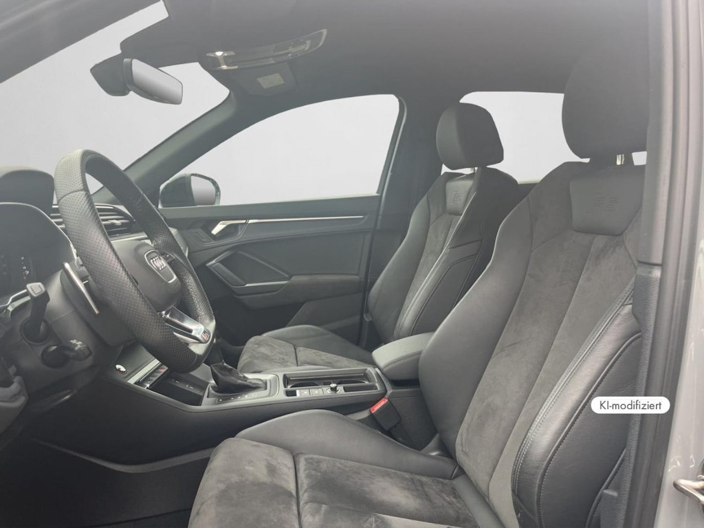 Audi RS Q3