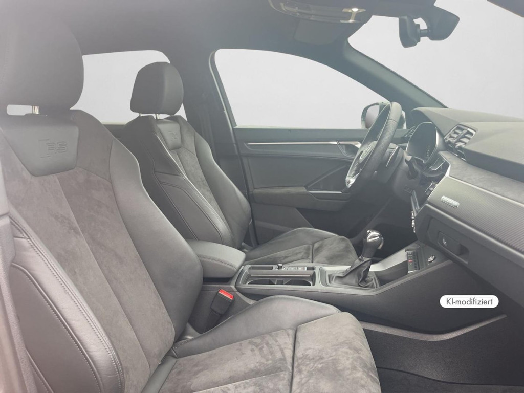 Audi RS Q3
