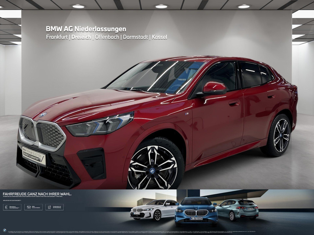 BMW iX2 xDrive30
