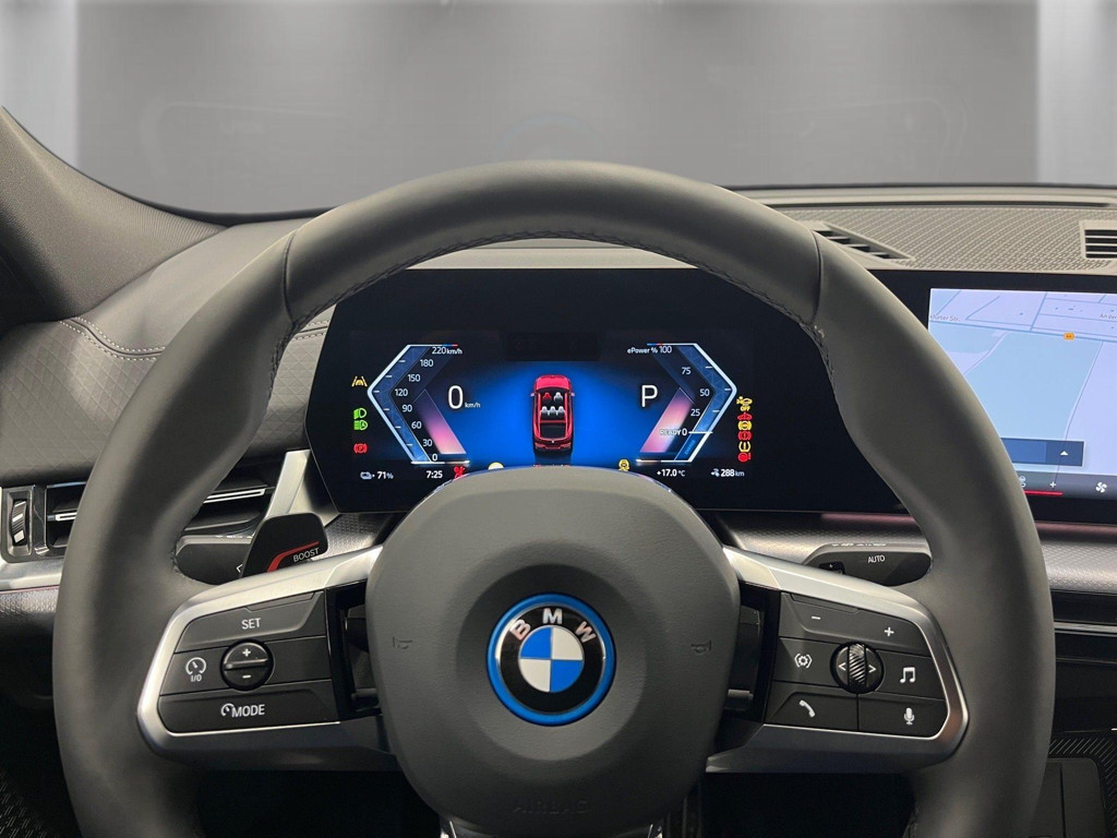 BMW iX2