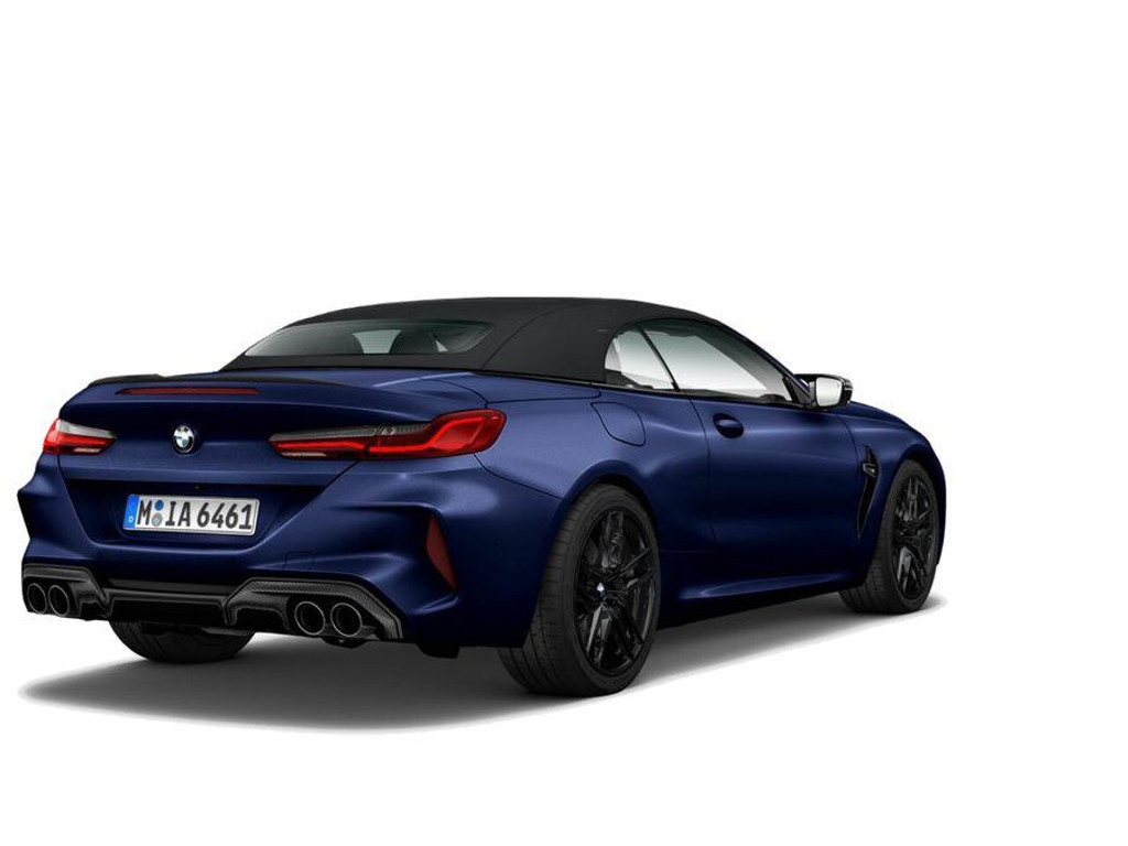 BMW M8