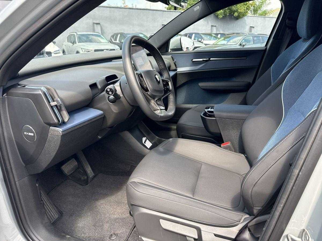Volvo EX30