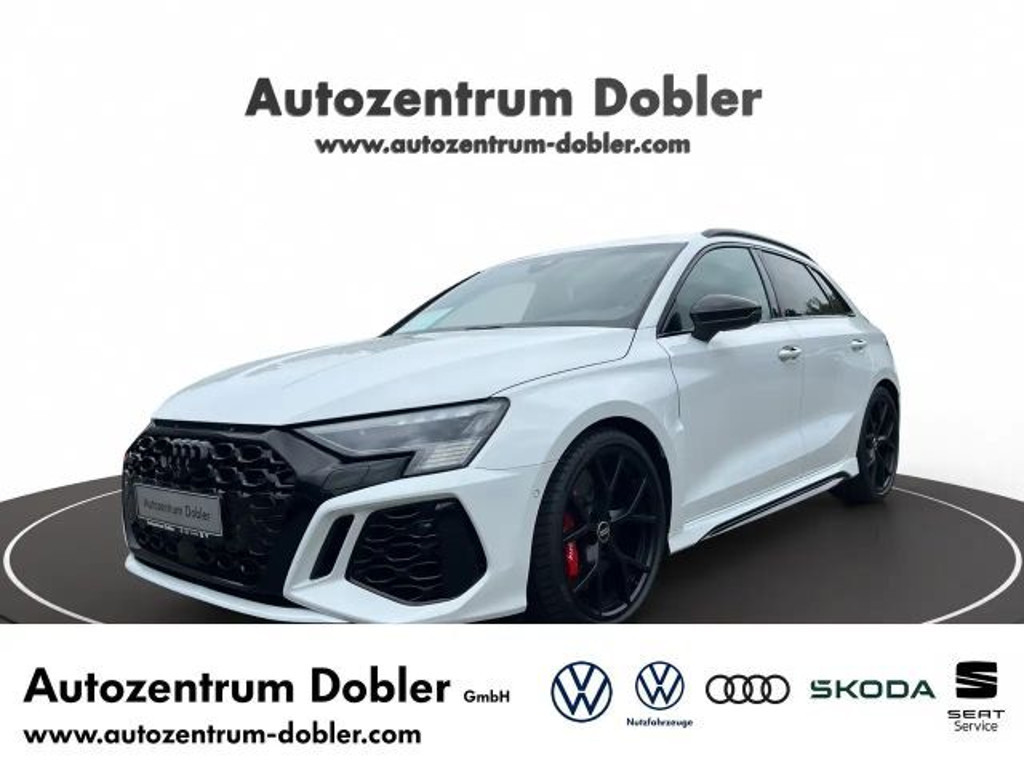 Audi RS3 Sportback Sedan Quattro