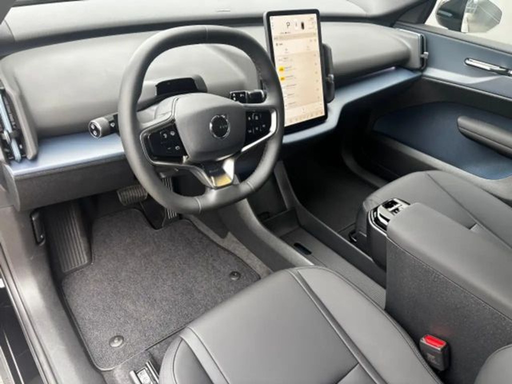 Volvo EX30