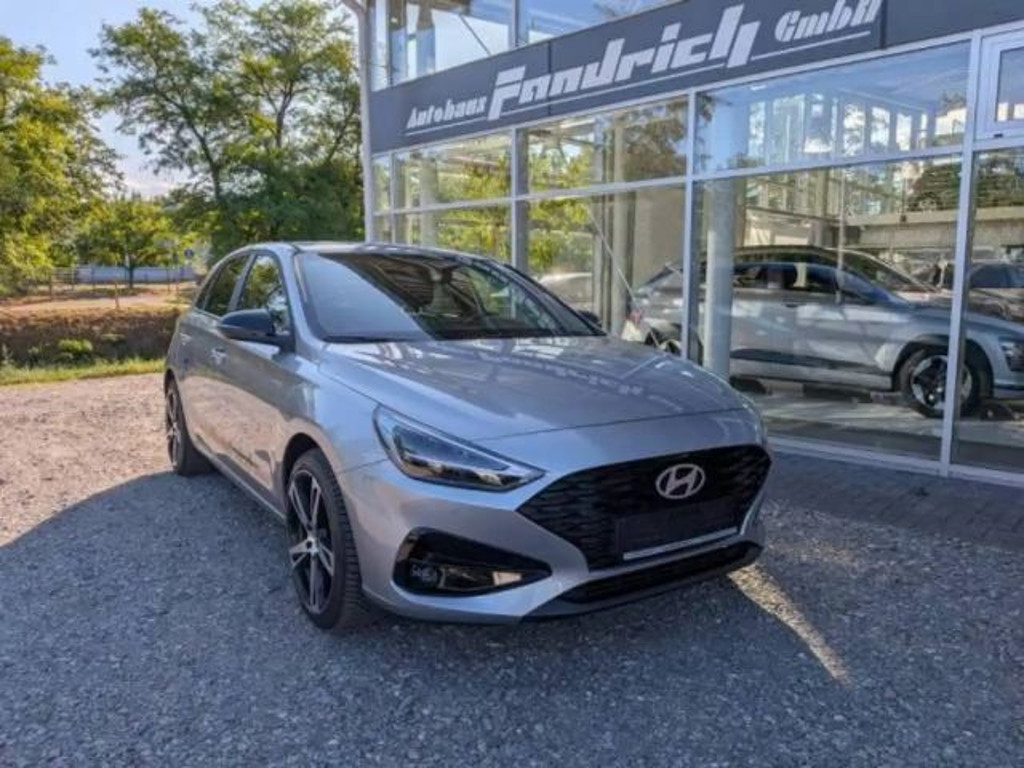 Hyundai i30 T-GDi 2WD 1.0