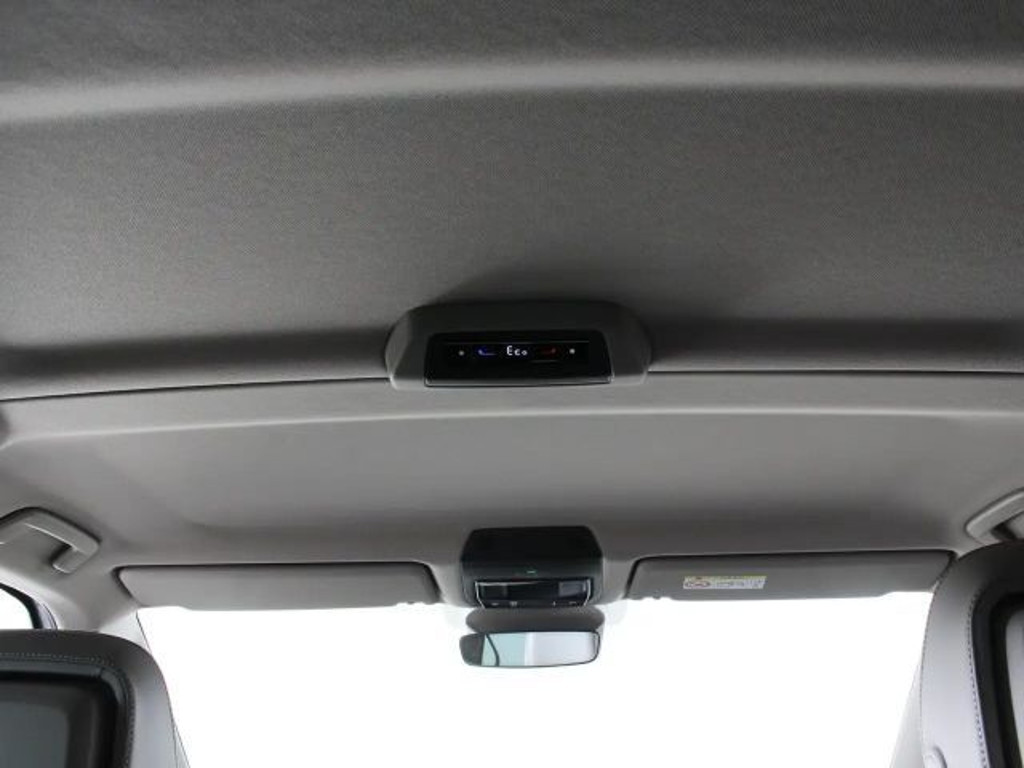 Volkswagen Multivan 4Motion eHybrid T7