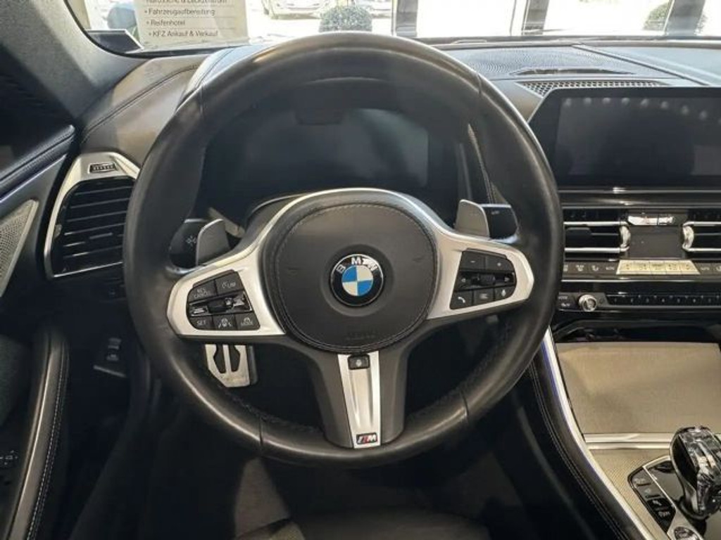 BMW M850