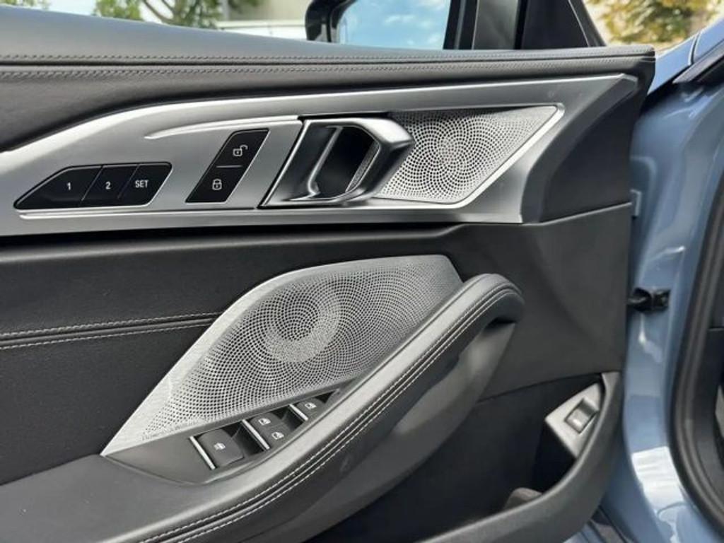 BMW M850