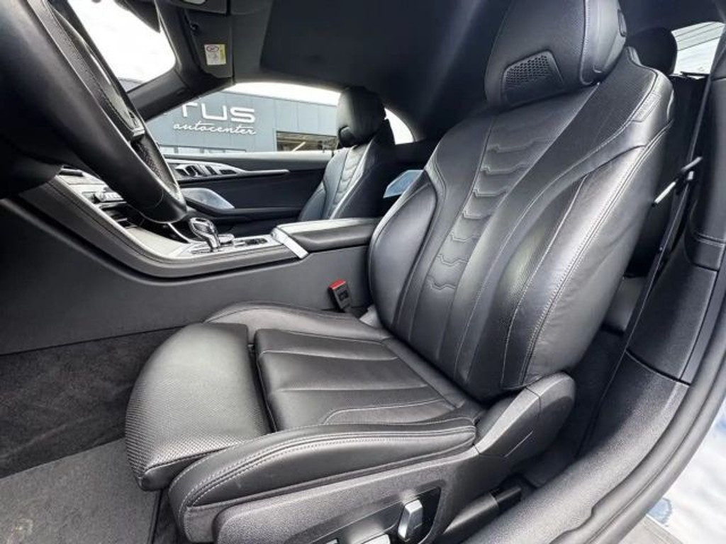 BMW M850