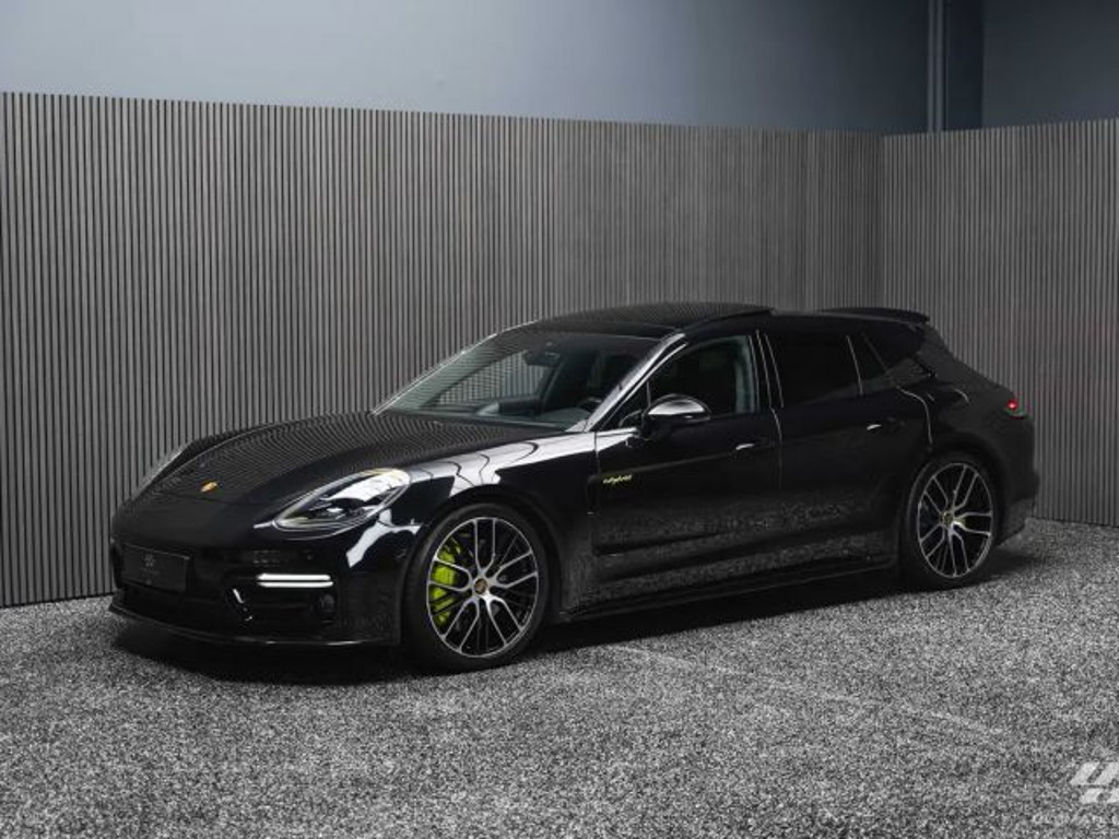 Porsche Panamera E-Hybrid Platinum Edition 4