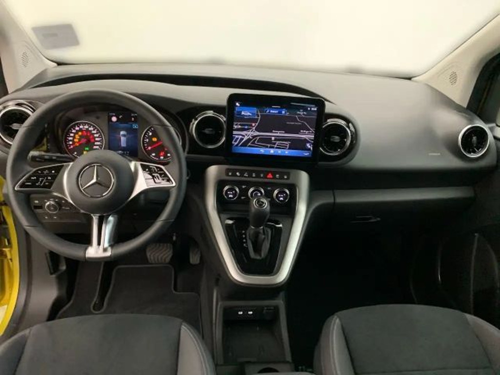 Mercedes-Benz T 180