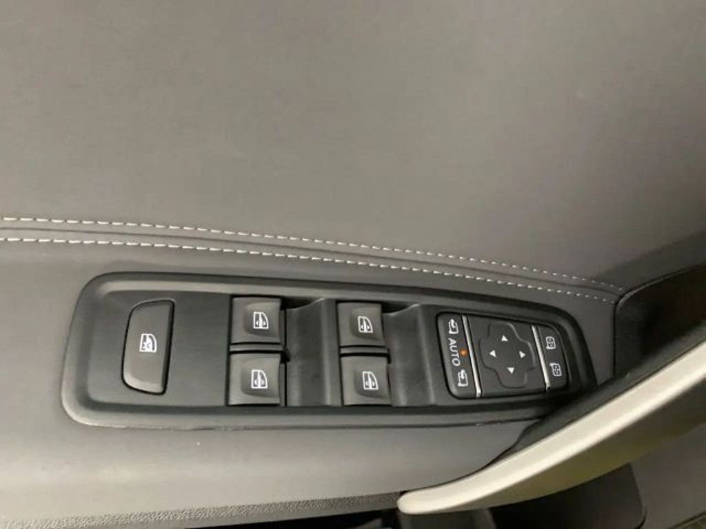 Mercedes-Benz T 180