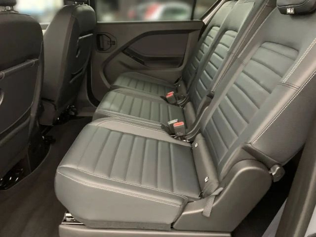 Mercedes-Benz T 180