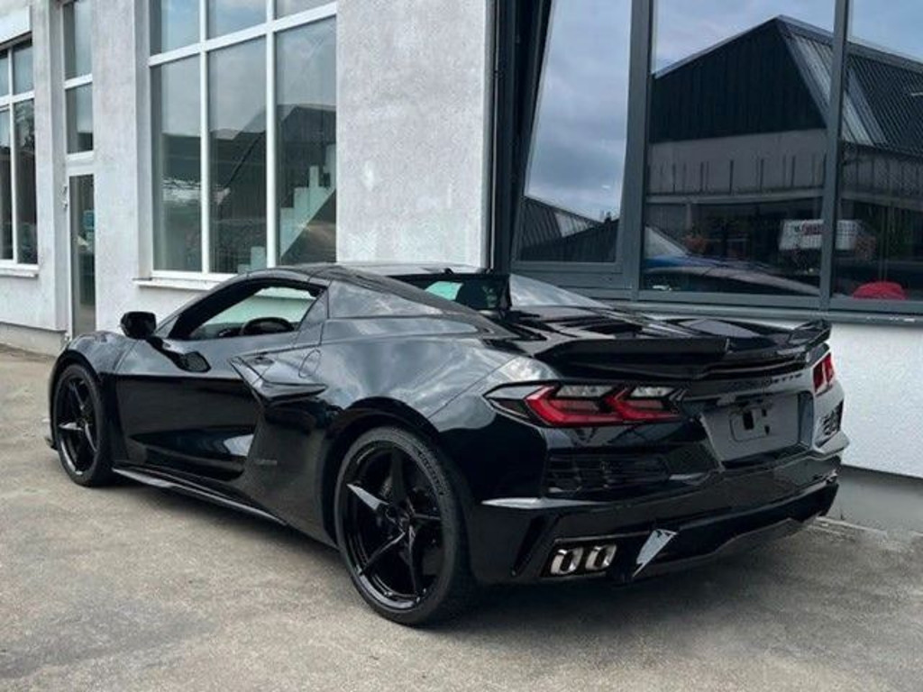 Corvette C8