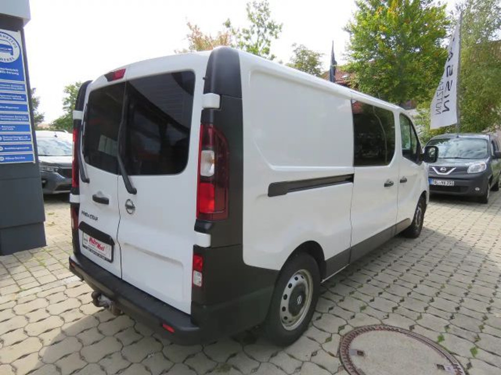 Nissan Primastar