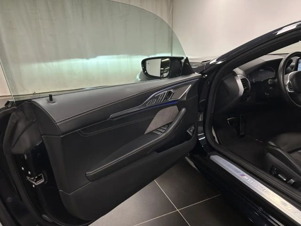 BMW M850