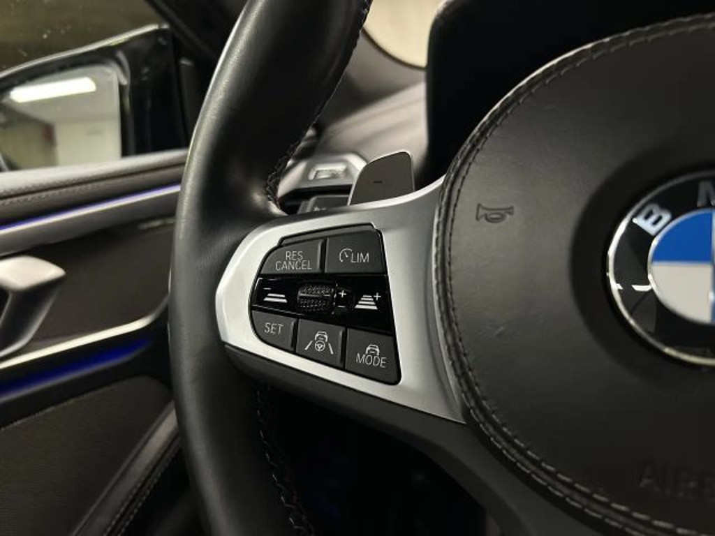 BMW M850
