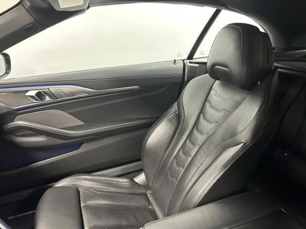 BMW M850